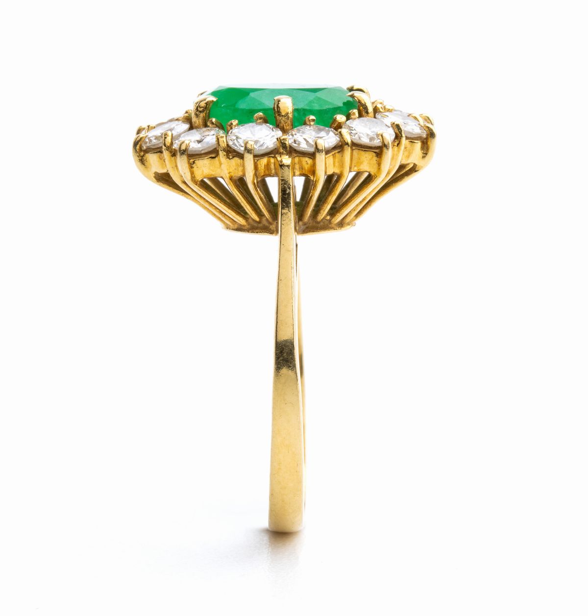 Anello in Oro con Smeraldo e Diamanti