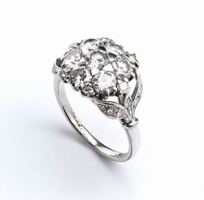 Anello in Oro con Diamanti