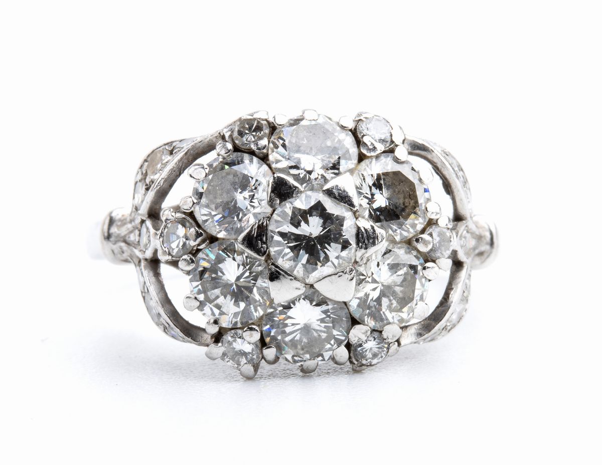 Anello in Oro con Diamanti