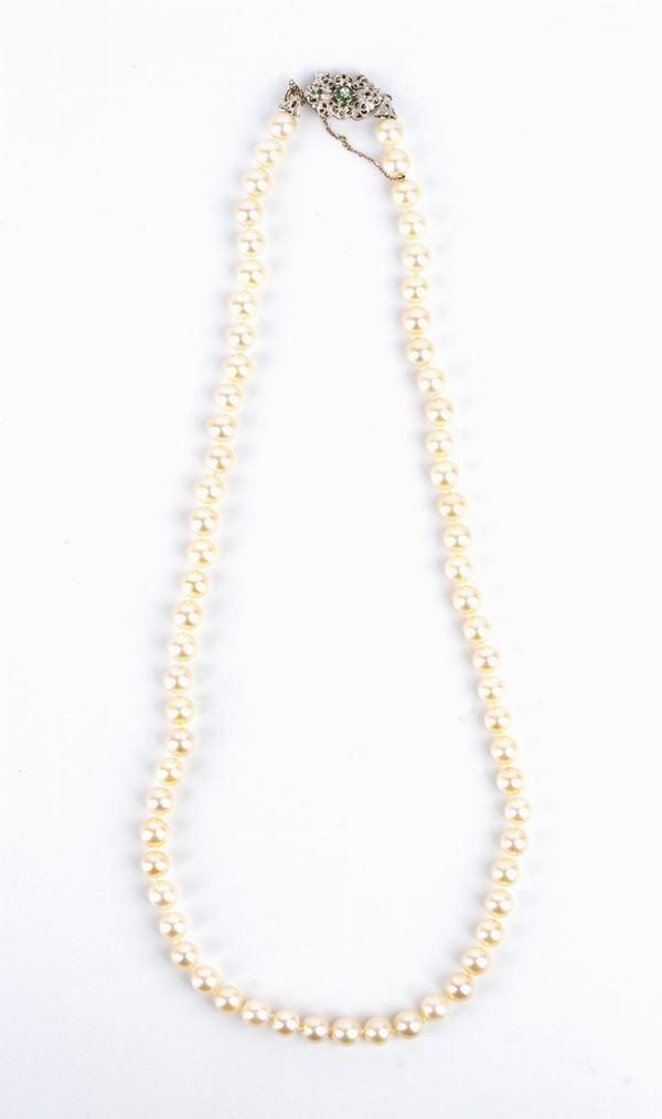 Emerald pearls gold necklace