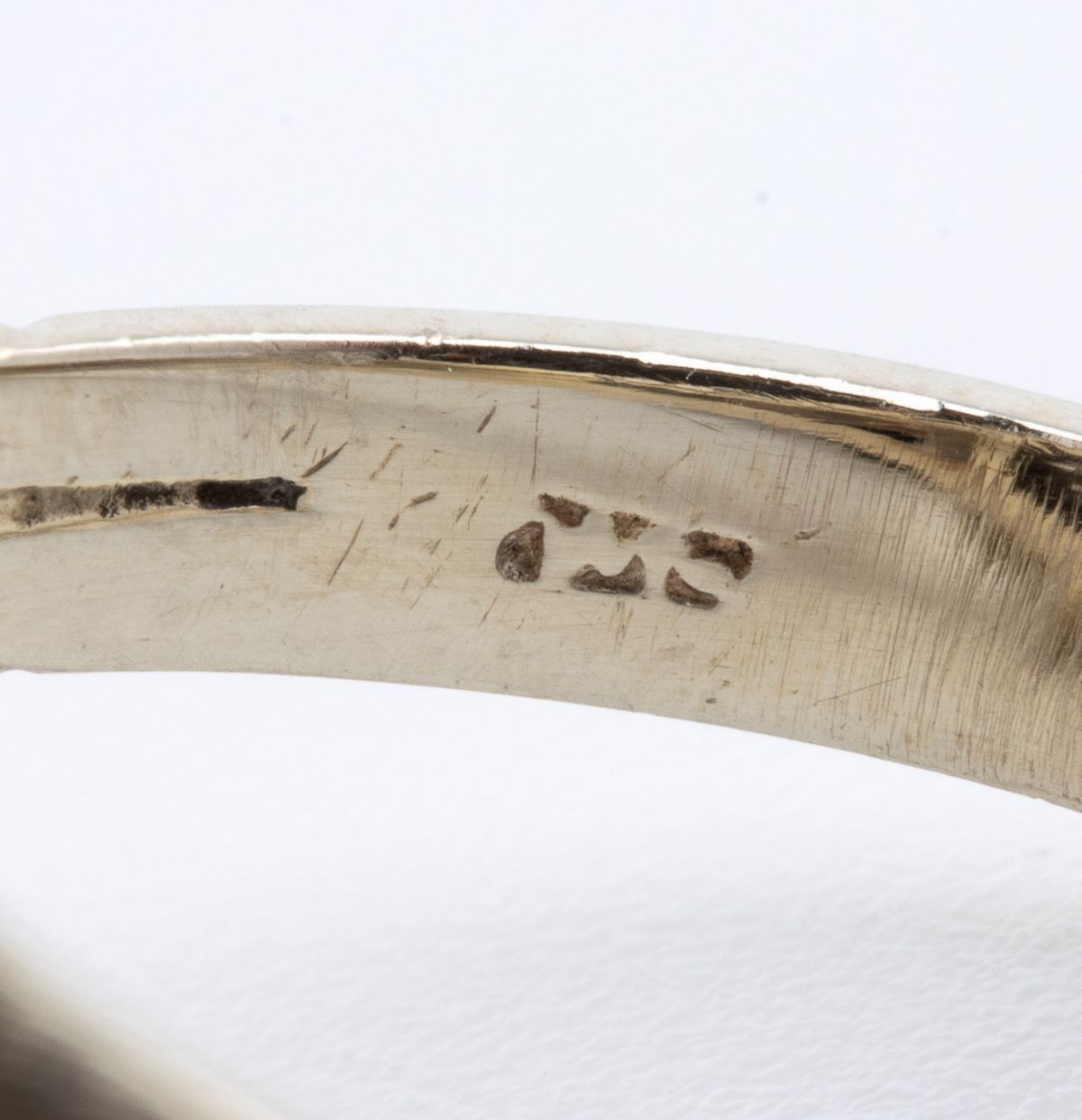 Anello in Oro con Diamanti