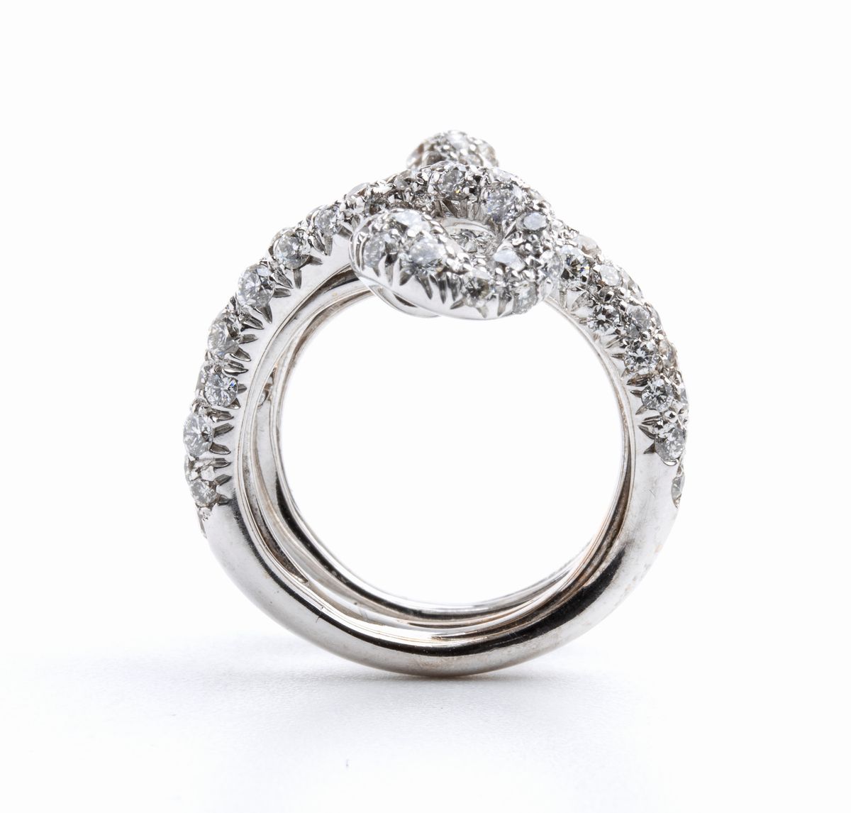 Anello a serpente in oro e diamanti