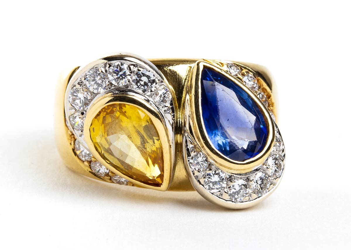 Anello contrariè con gocce di zaffiro e diamanti