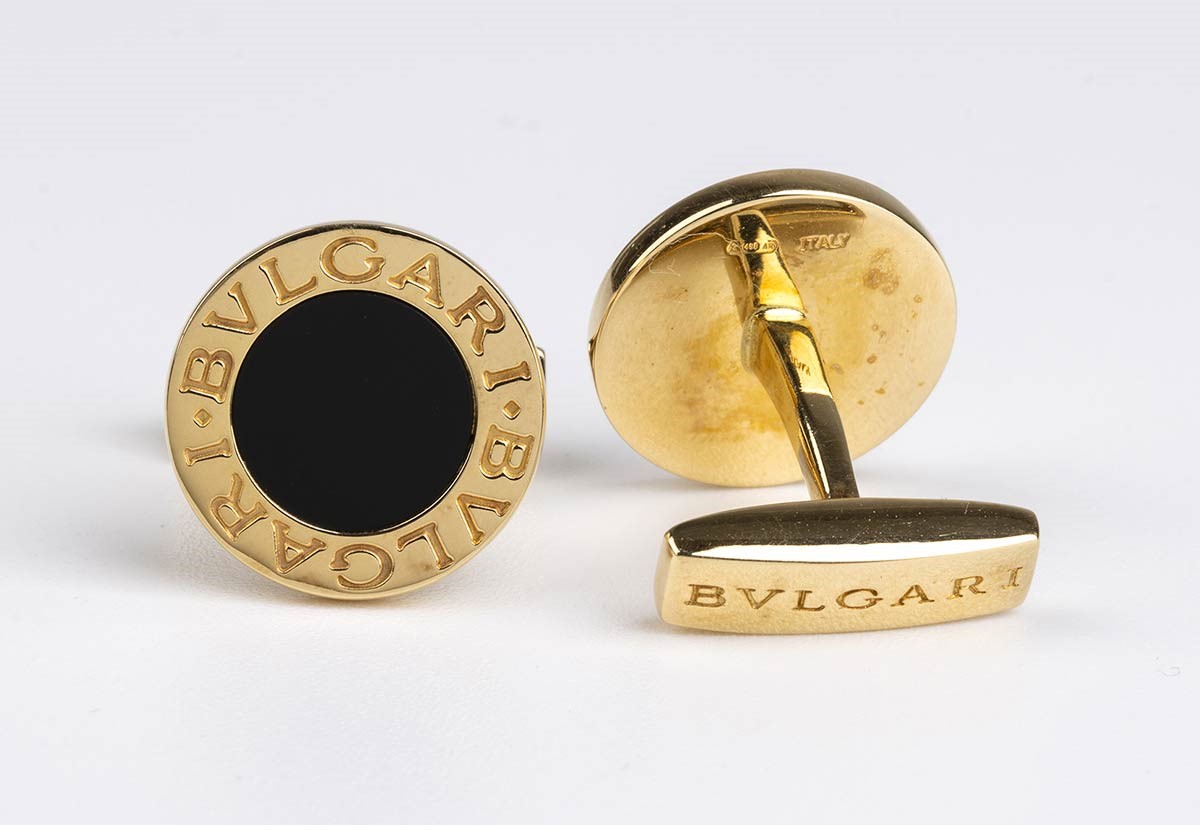 BULGARI, collezione Bvlgari-Bvlgari: coppia di gemelli in oro ed onice