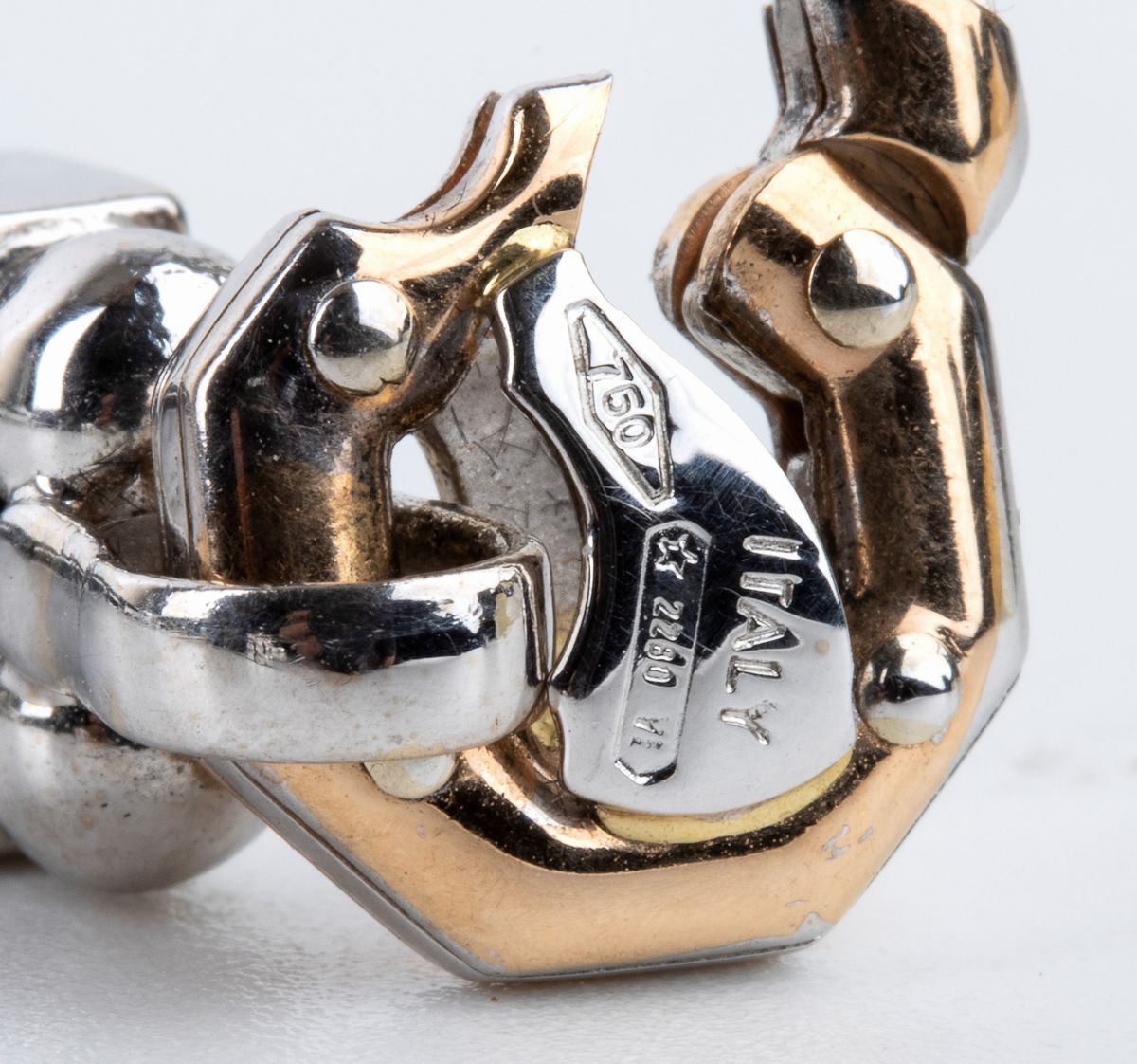 BARAKA': bracciale unisex in diamanti oro e caucciu'