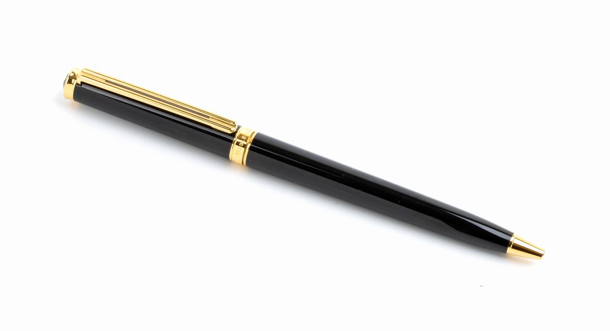 Montblanc: Penna a Sfera Noblesse Oblige
