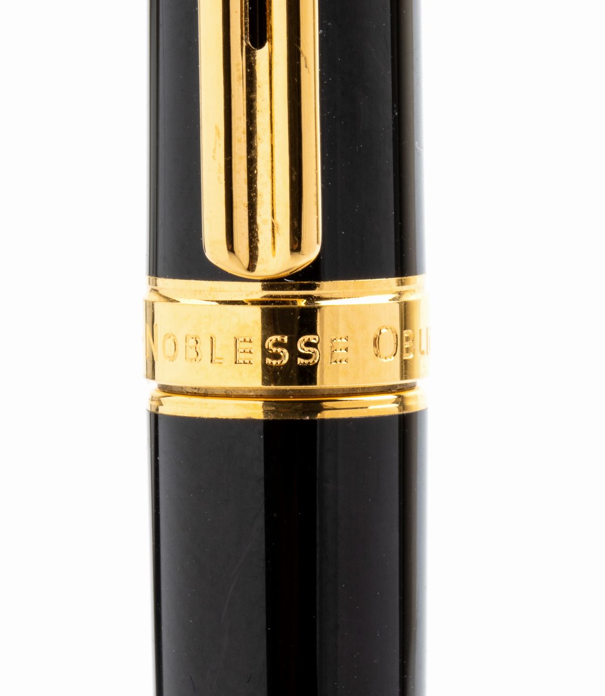Montblanc: Penna a Sfera Noblesse Oblige