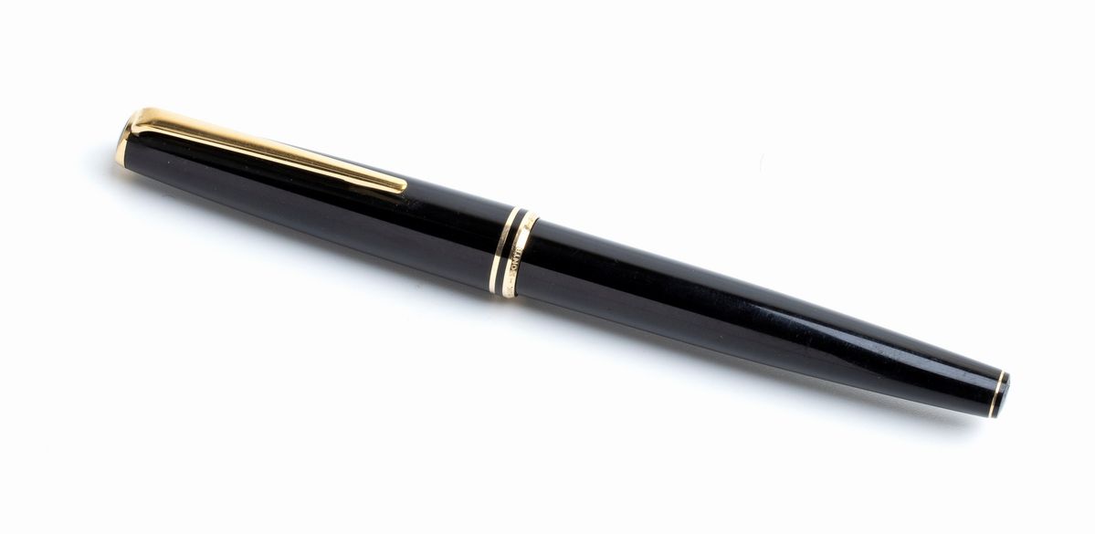 Montblanc: Penna Stilografica Classic, Pennino in Oro 14k