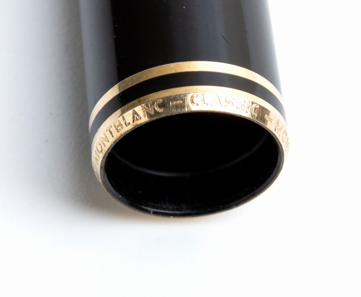 Montblanc: Penna Stilografica Classic, Pennino in Oro 14k