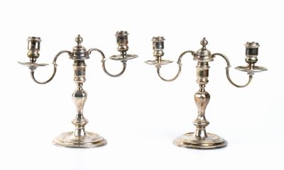 Coppia di Candelabri Inglesi in Argento - Londra 1956