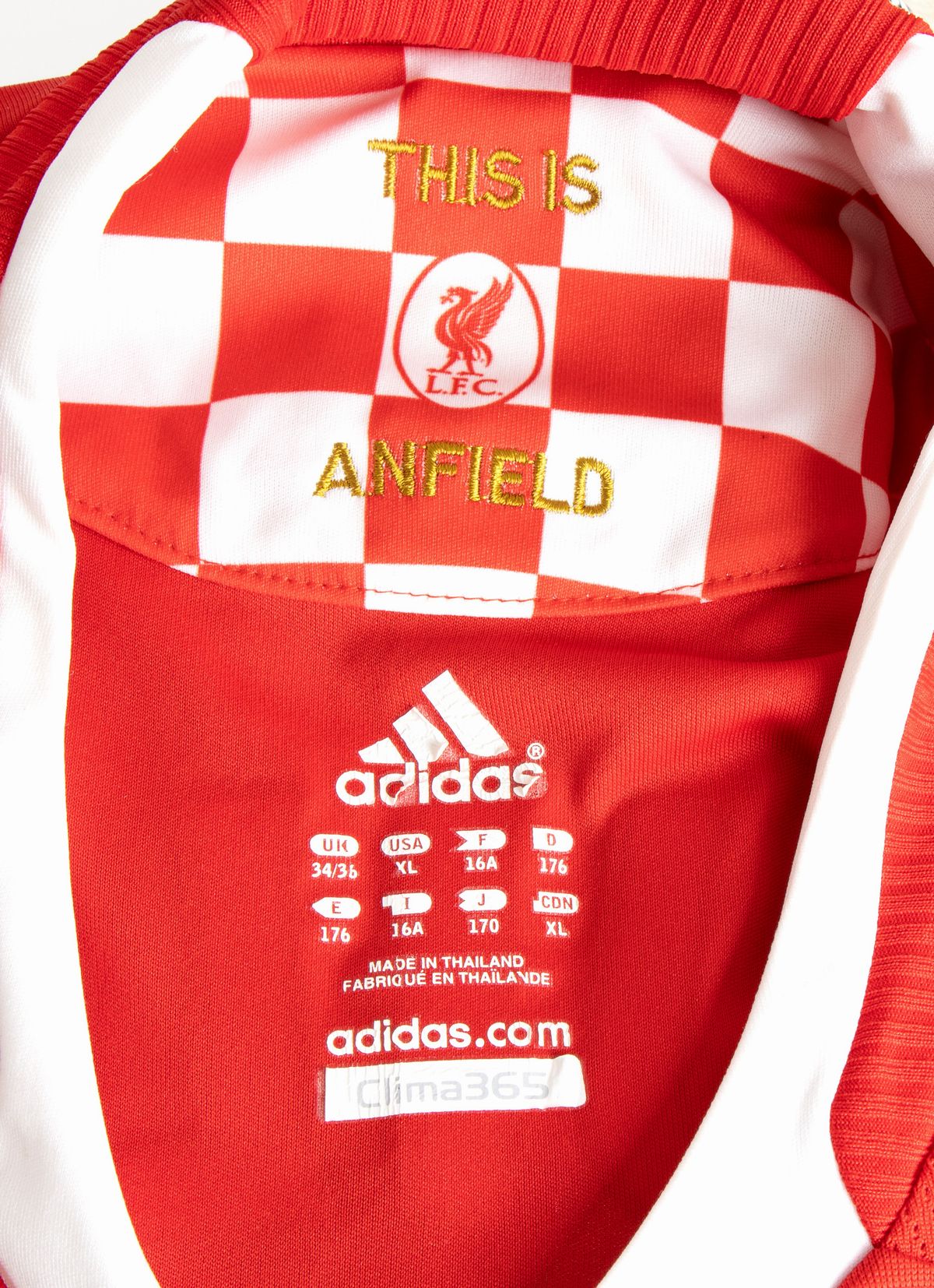 Calcio, Liverpool Maglia Aquilani
