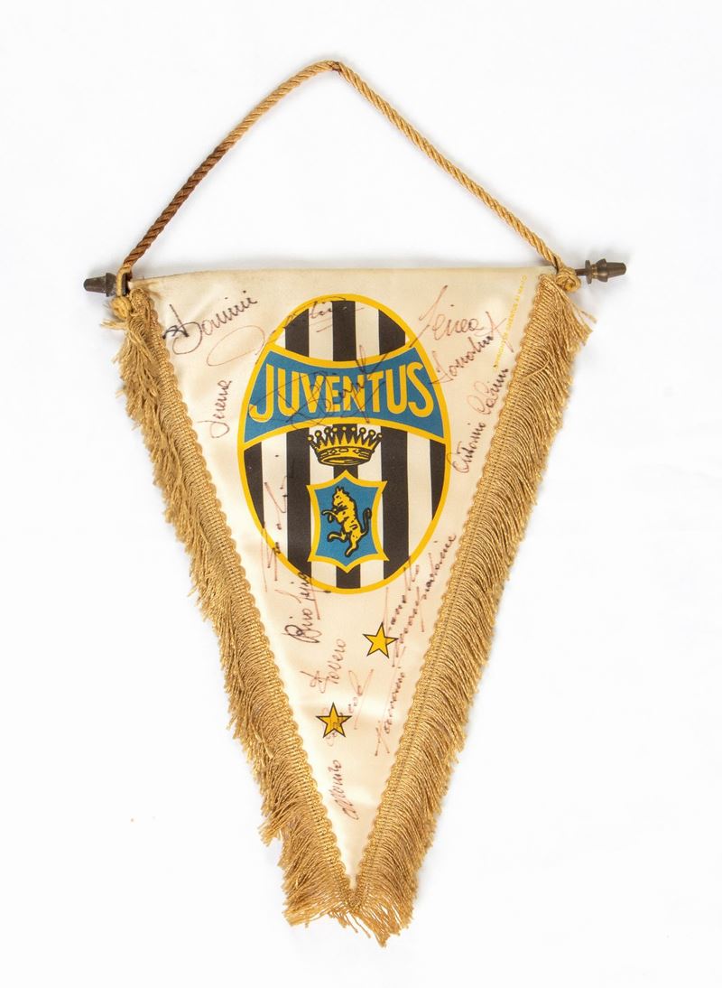 Calcio, Italia, Juventus f.C. 1985 Gagliardetto con Autografi