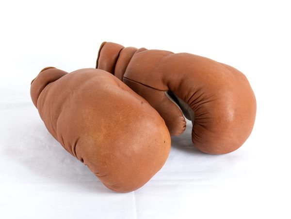 Boxing, 1950s gloves