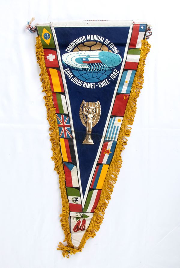 Football, Italy, World Cup CHILE 1962 signed pennant