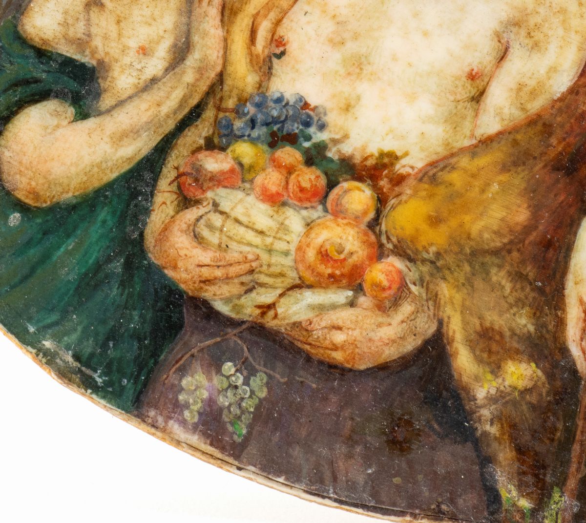 Placchetta in Avorio Dipinto Raffigurante Diana con Ninfe e Satiri