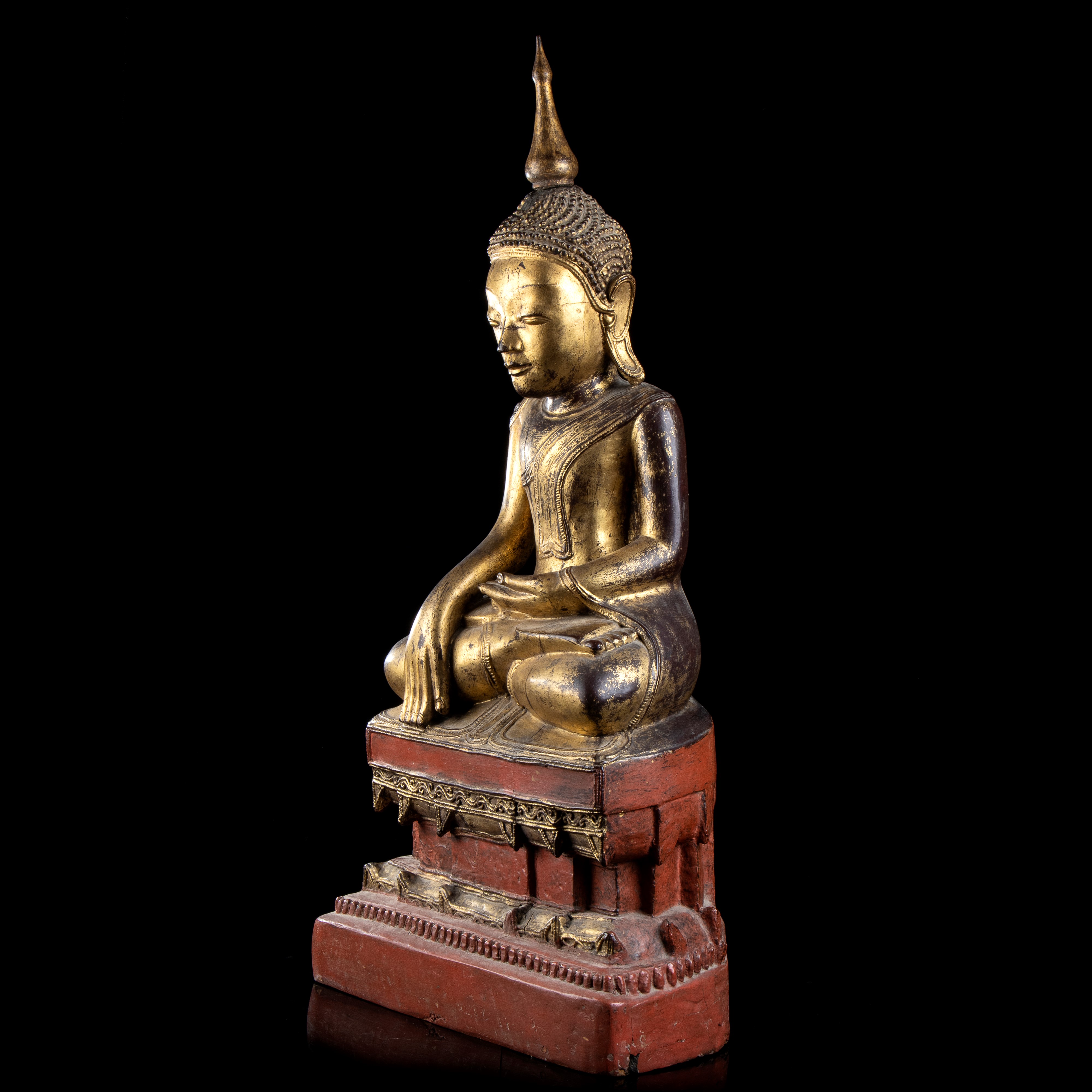 GRANDE BUDDHA IN LEGNO LACCATO E DORATO