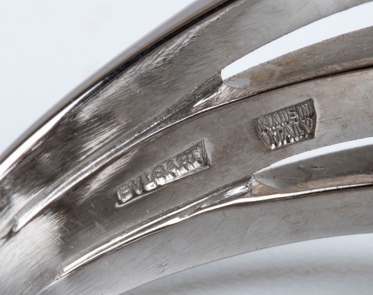 BULGARI, collezione Astrale: anello in oro e diamanti