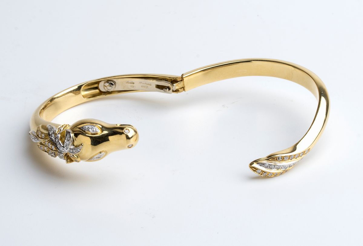 MARIO FONTANA: bracciale contrariè a cerchio rigido in oro e diamanti
