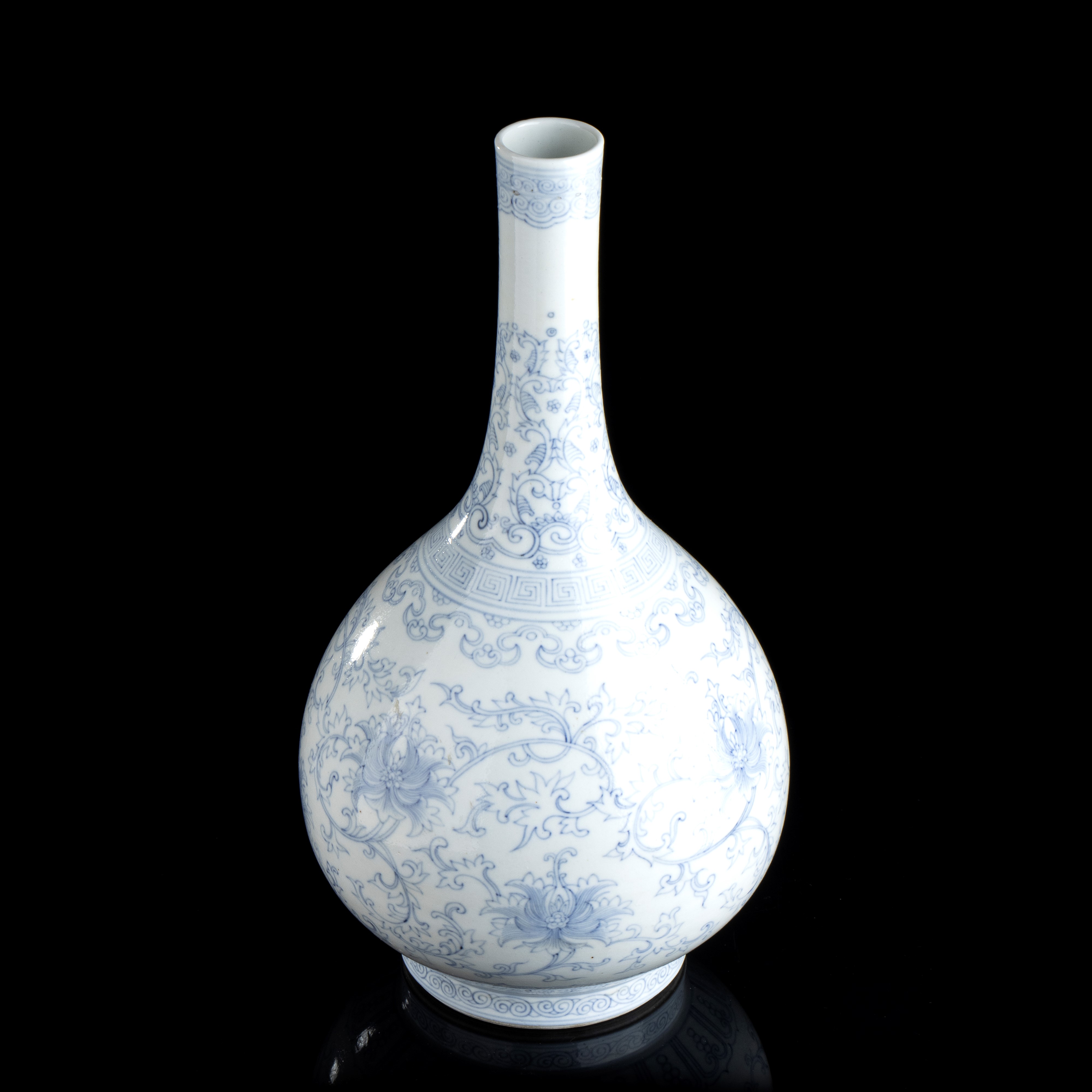Vaso a Bottiglia in Porcellana 'bianco e Blu'