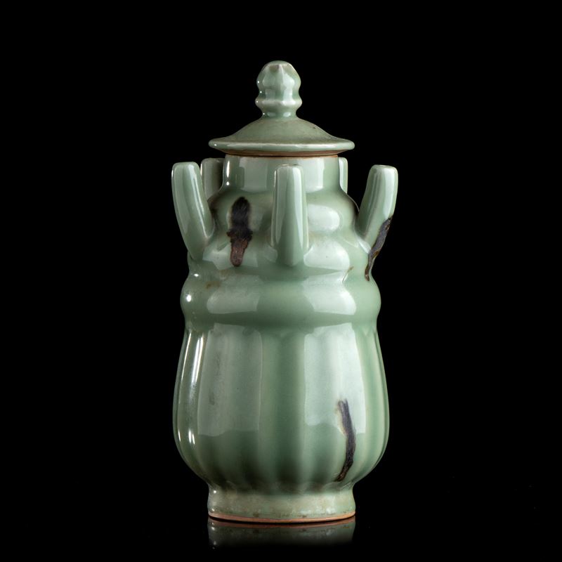 Urna con Coperchio in Ceramica con Invetriatura Céladon