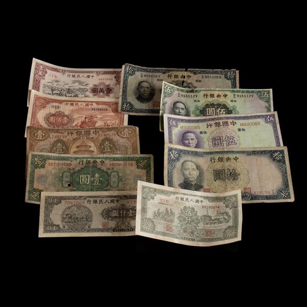 TEN BANKNOTES