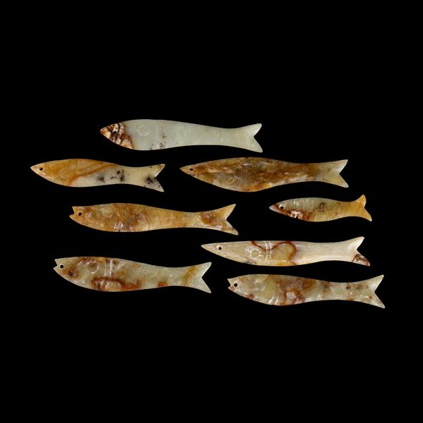 EIGHT JADE FISHES 