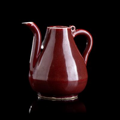 Versatoio in Porcellana con Invetriatura Rossa