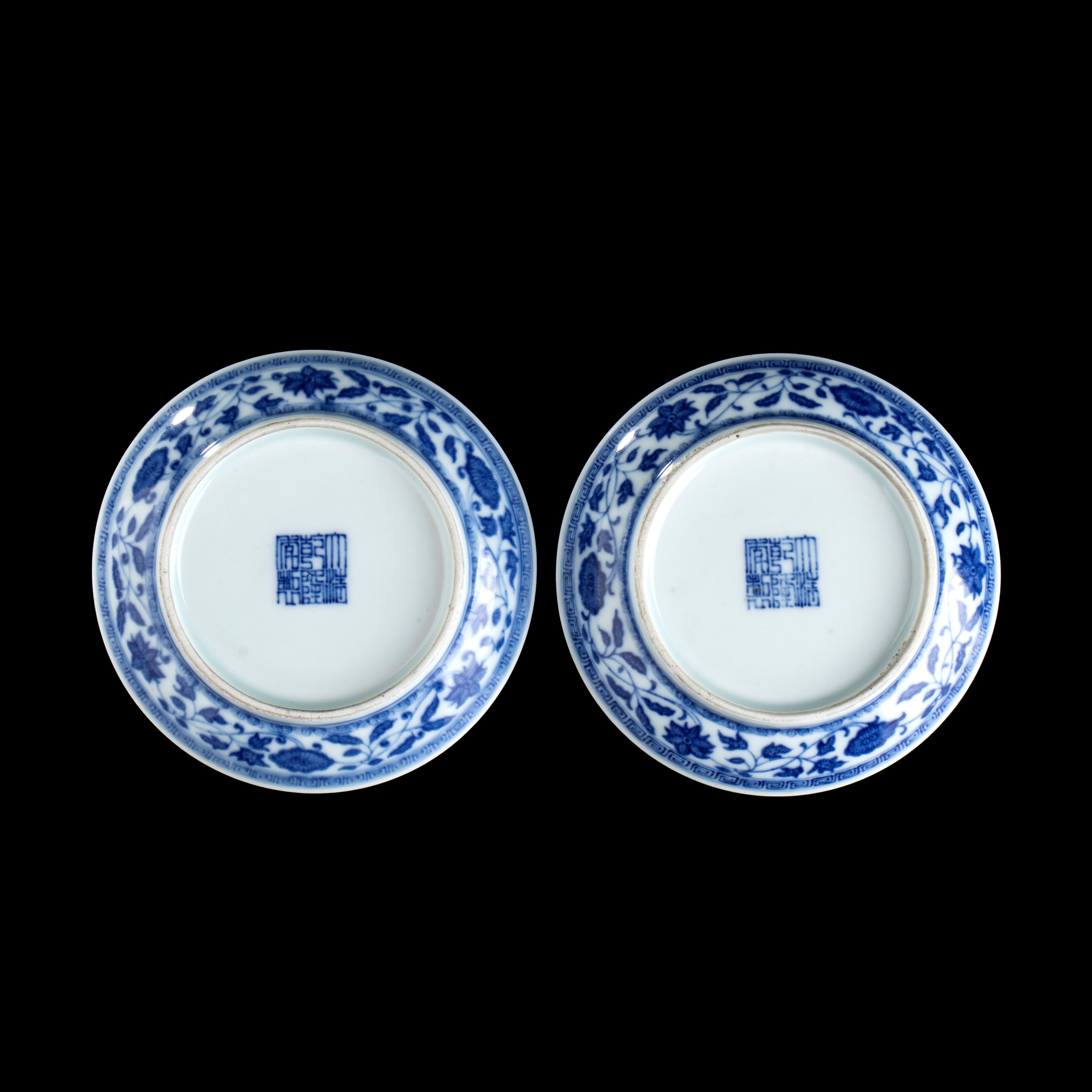 Due Piattini in Porcellana 'bianco e Blu'