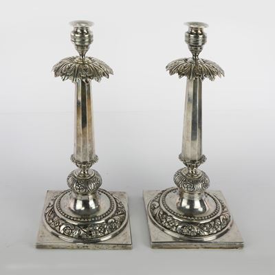 Coppia di Candelieri in Argento 800/1000