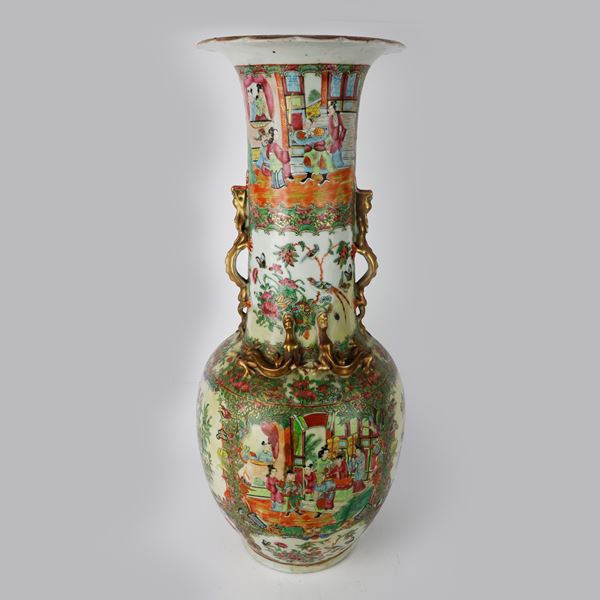 Polychrome porcelain vase