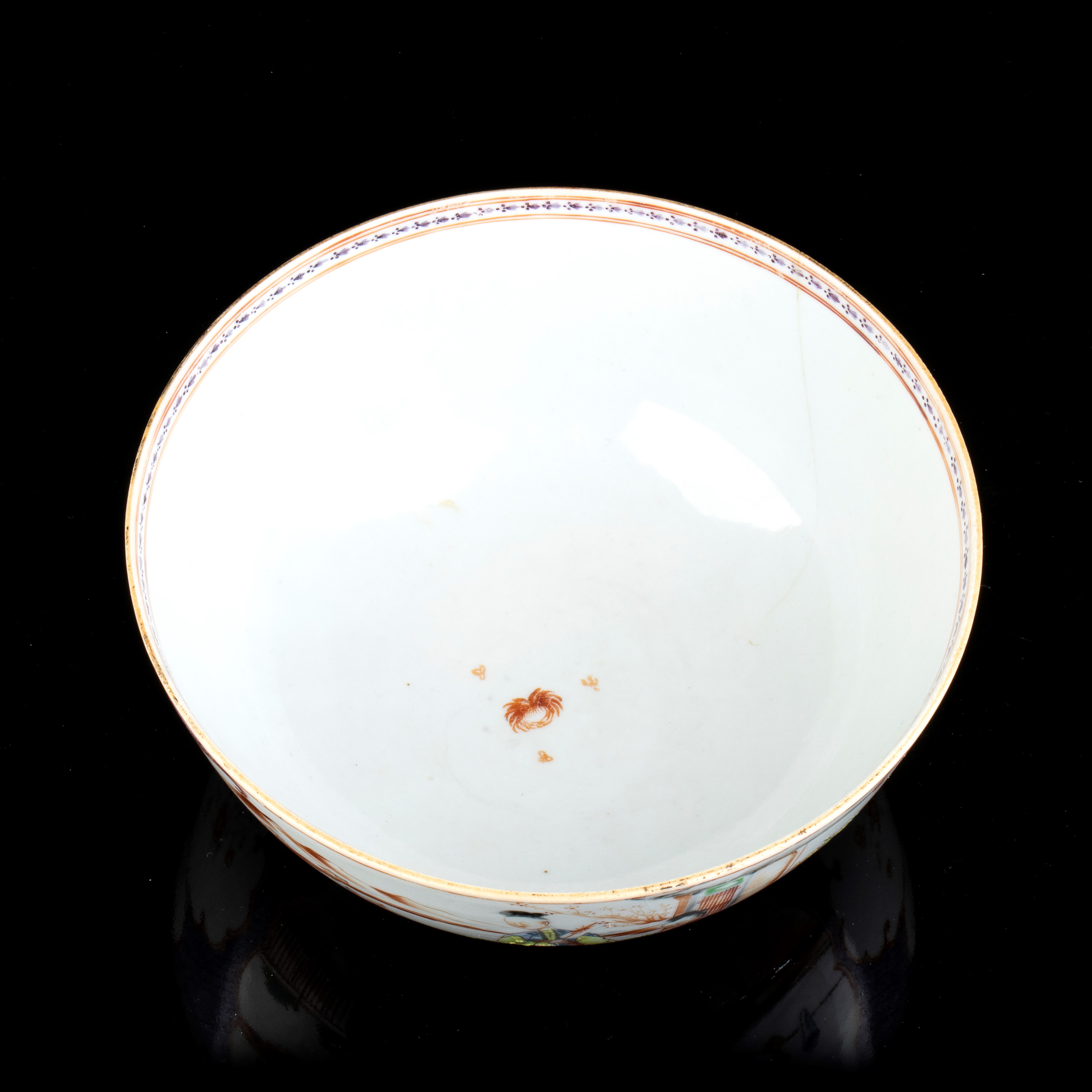 CIOTOLA IN PORCELLANA 'FAMIGLIA ROSA'