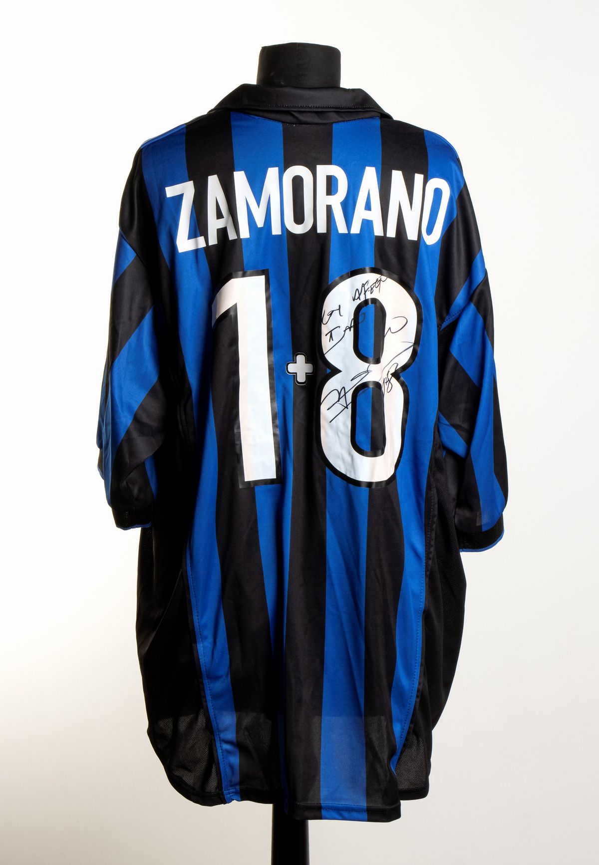 Calcio, Italia, Fc Inter, Maglia Autografata Zamorano