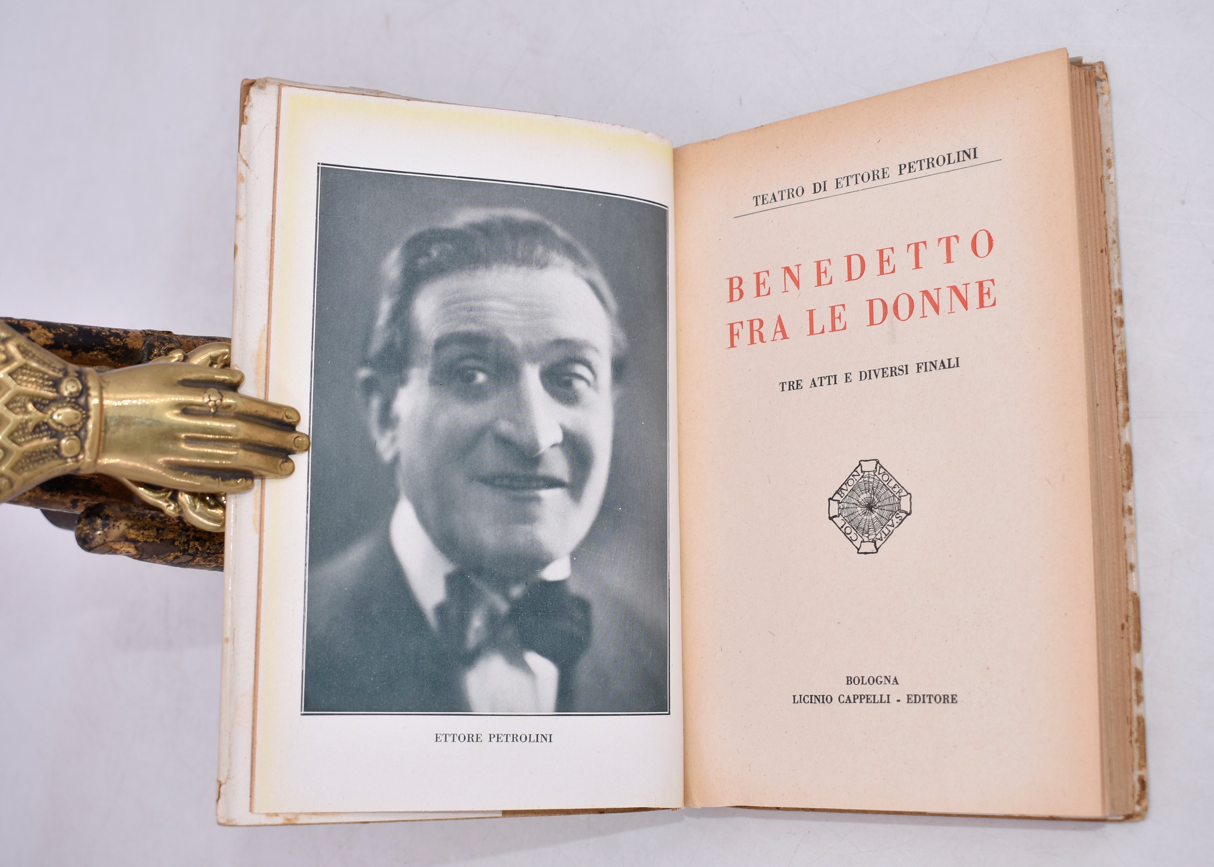 Petrolini, Ettore. Benedetto fra le Donne. Tre Atti e Diversi Finali. 1933.