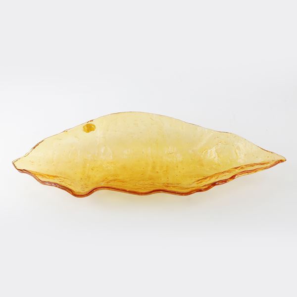 Yellow Murano glass tub with stylized leaf