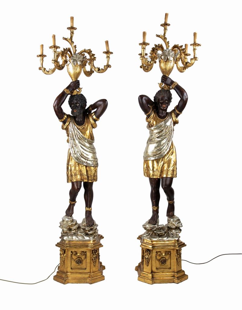 Coppia di Lampade da Terra con Mori Veneziani in Stile Barocco