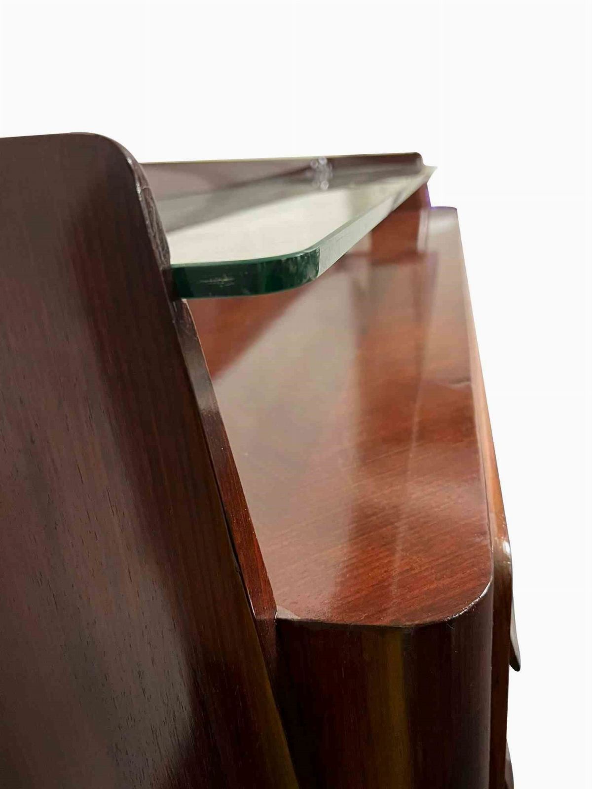 Vittorio Dassi - Credenza