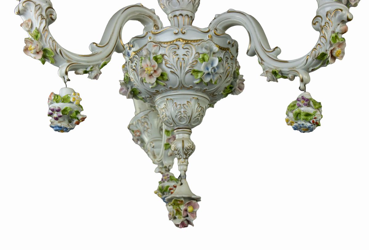 Lampadario in Ceramica Capodimonte