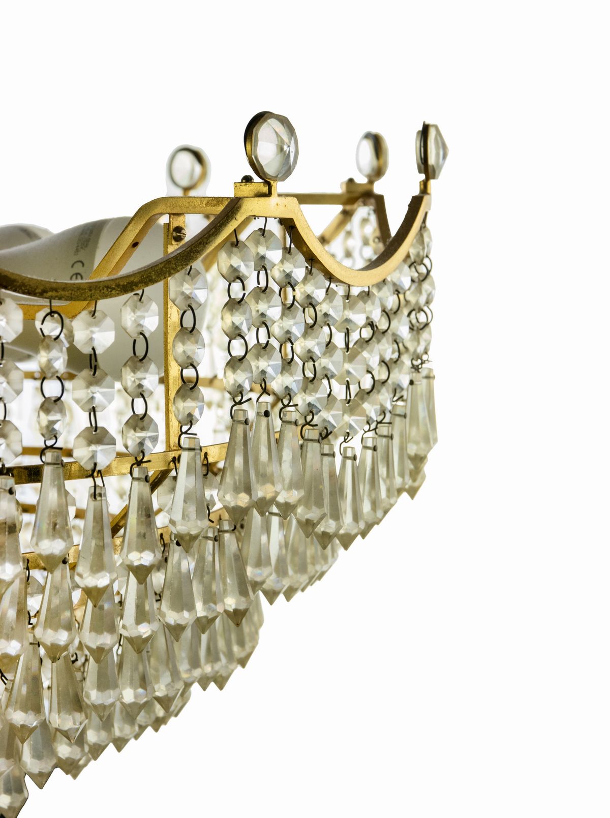 Lampadario Vintage con Gocce di Cristallo