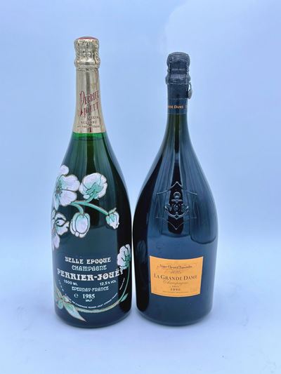 Perrier-jouët, Belle Èpoque Fleur De Champagne Brut 1985 - Veuve Clicquot, la Grande Dame 1990