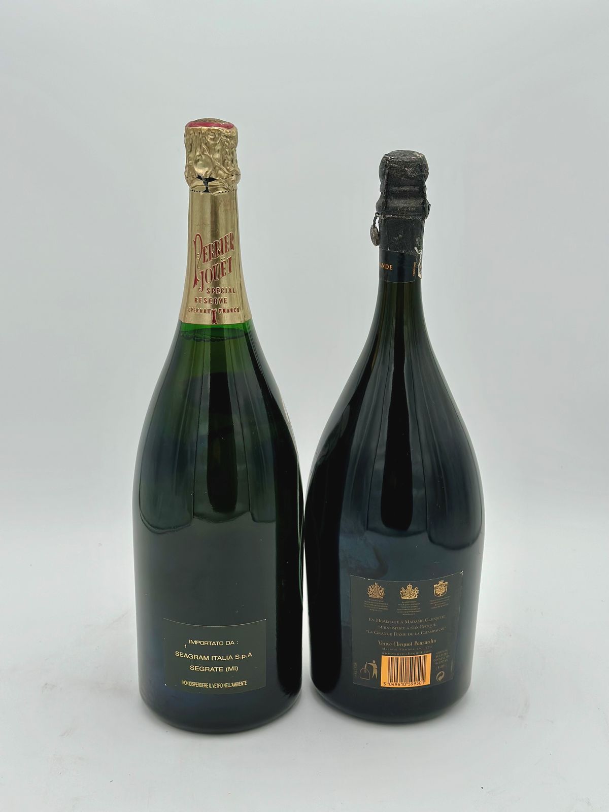 Perrier-jouët, Belle Èpoque Fleur De Champagne Brut 1985 - Veuve Clicquot, la Grande Dame 1990