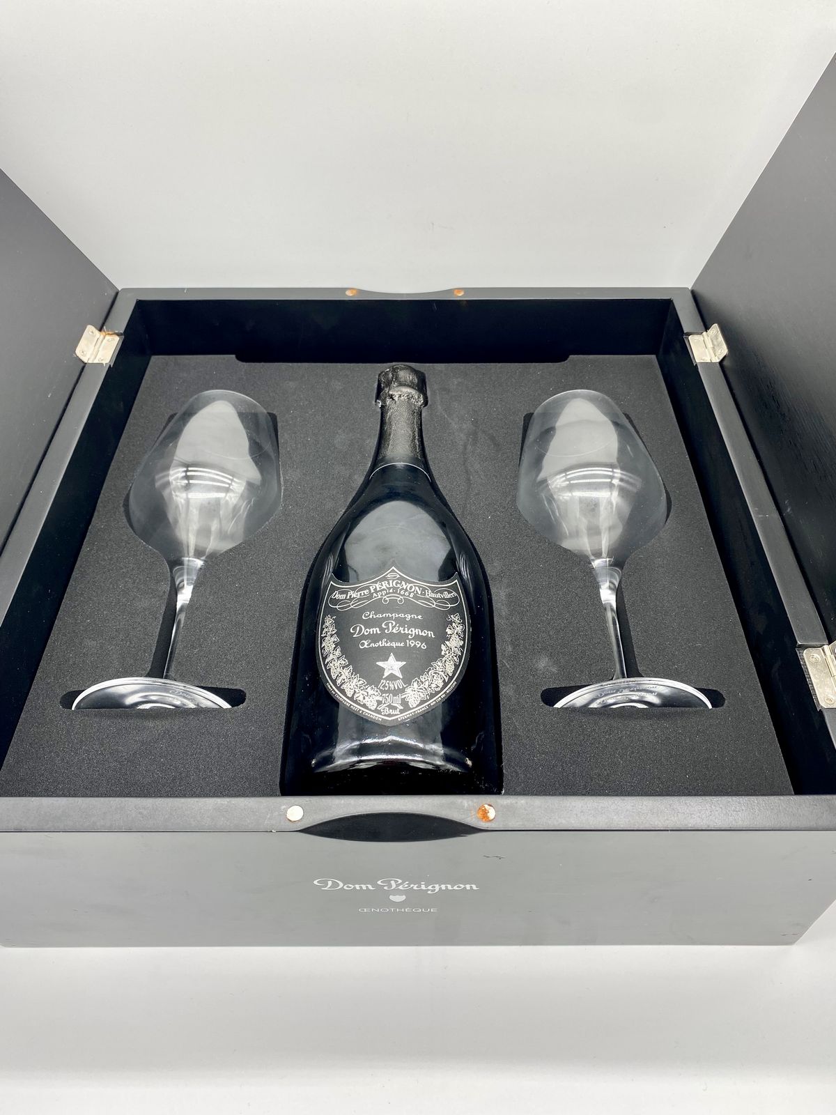 Moët & Chandon, Dom Pérignon Enothèque 1996