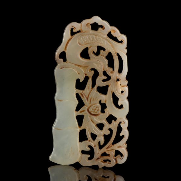 A STONE PENDANT