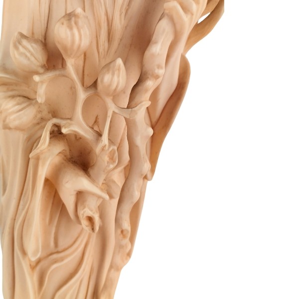 Figura di Saggio in Avorio