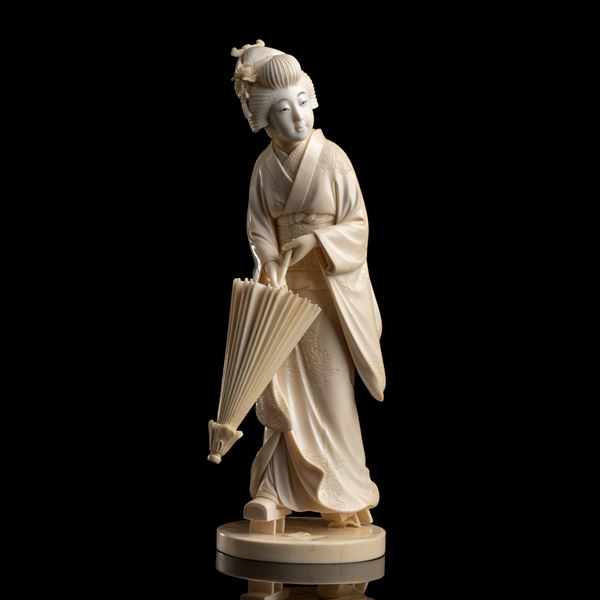 OKIMONO IN AVORIO CON GEISHA
