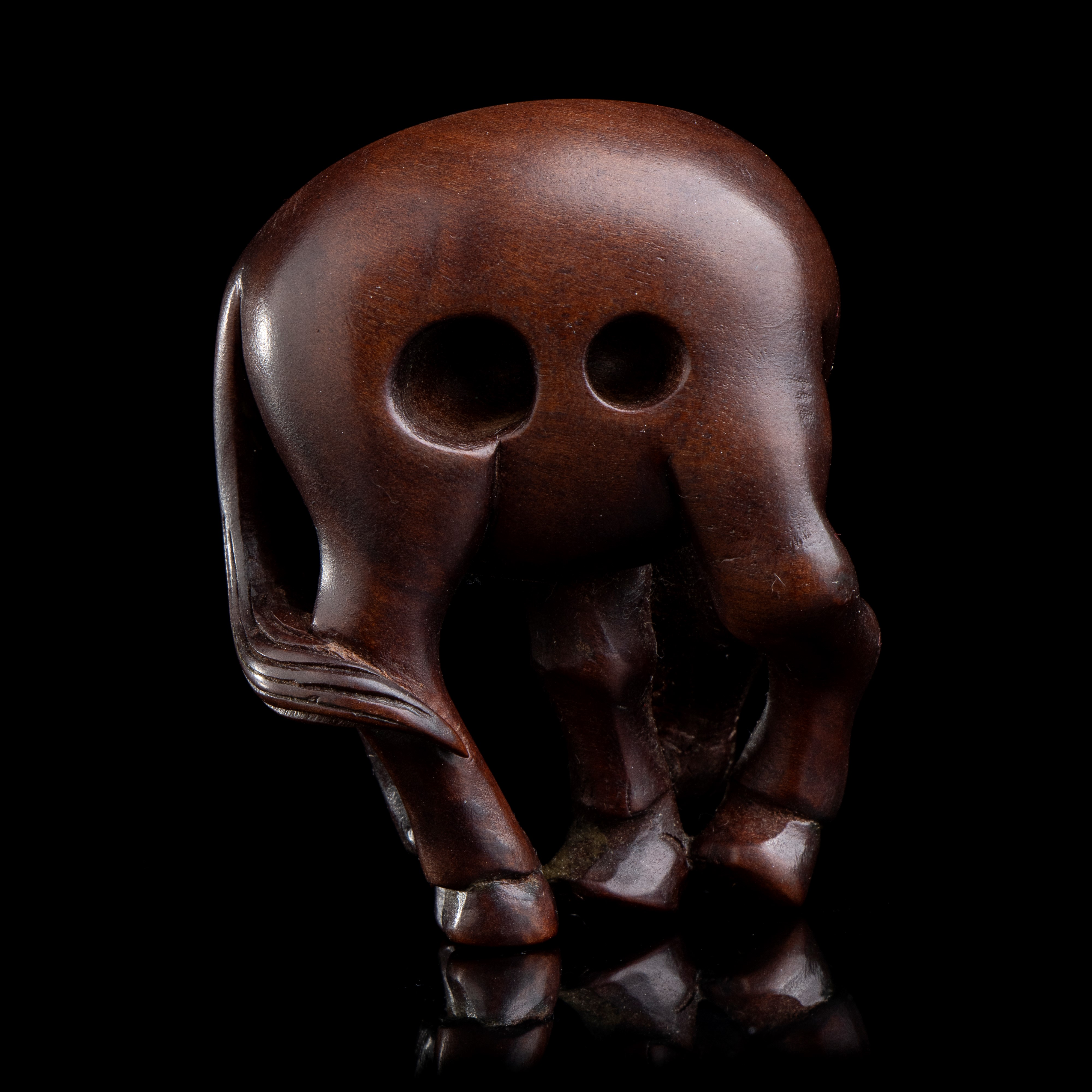 NETSUKE IN LEGNO CON CAVALLO