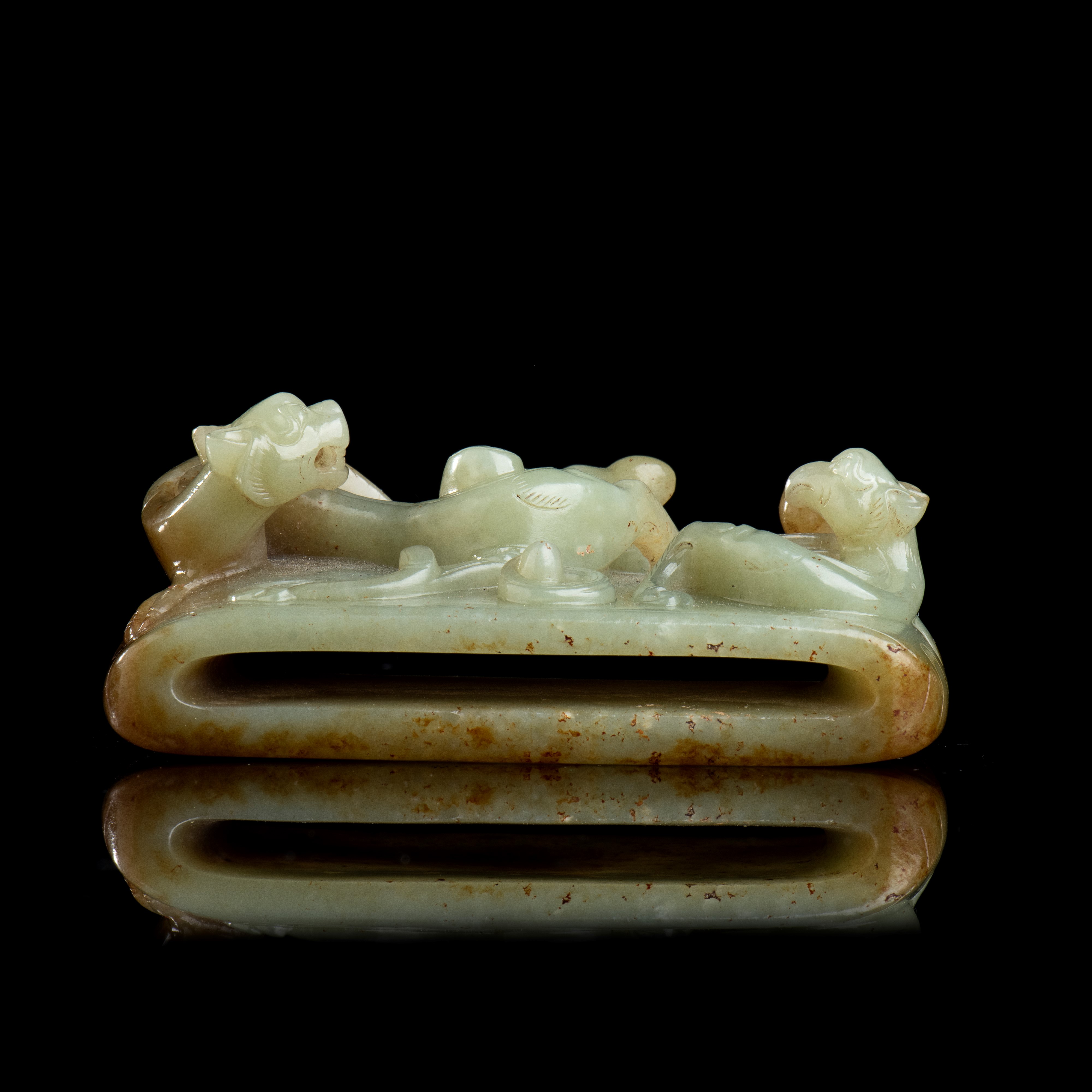 GRANDE FIBBIA IN GIADA VERDE E RUGGINE