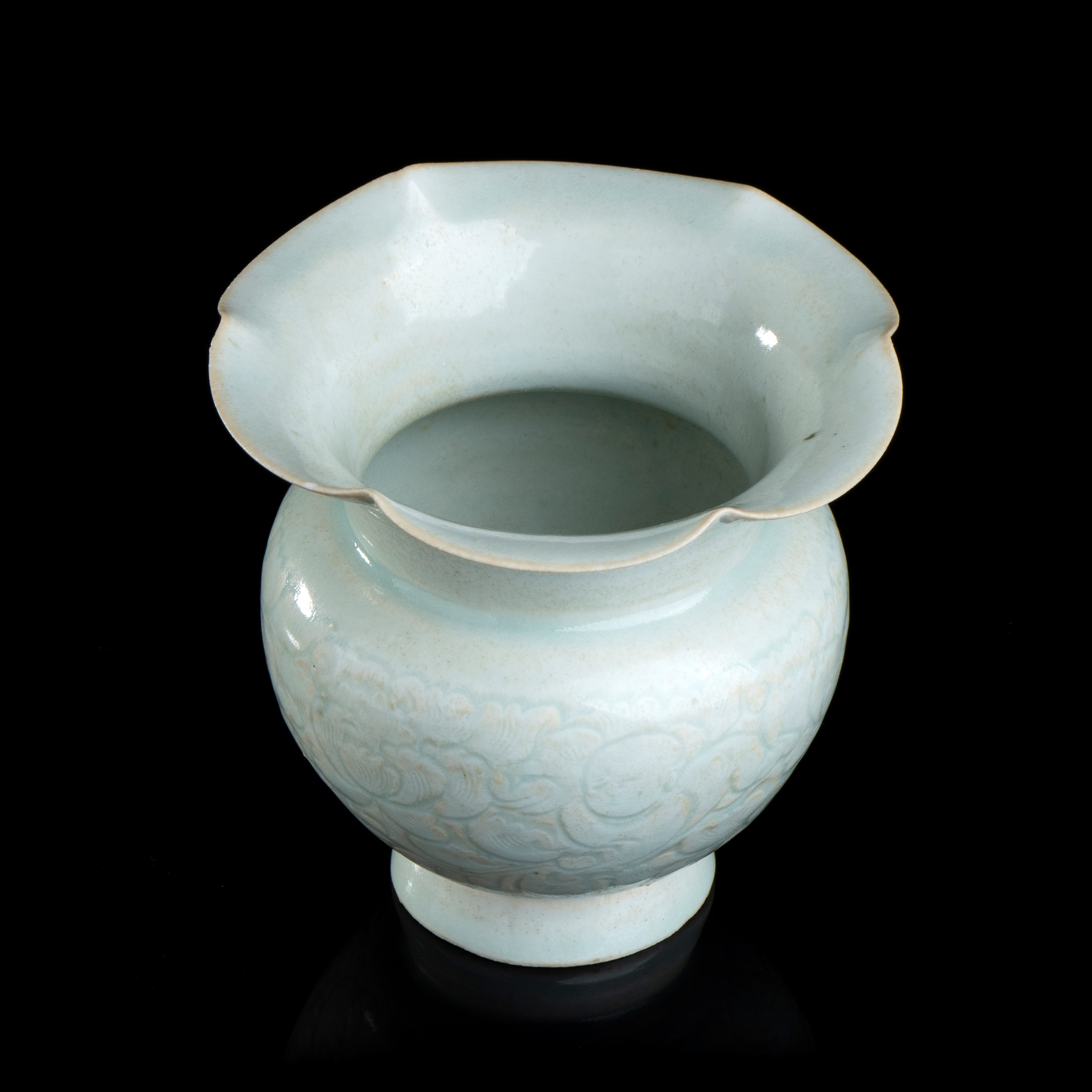 Vaso in Porcellana con Invetriataura Qingbai