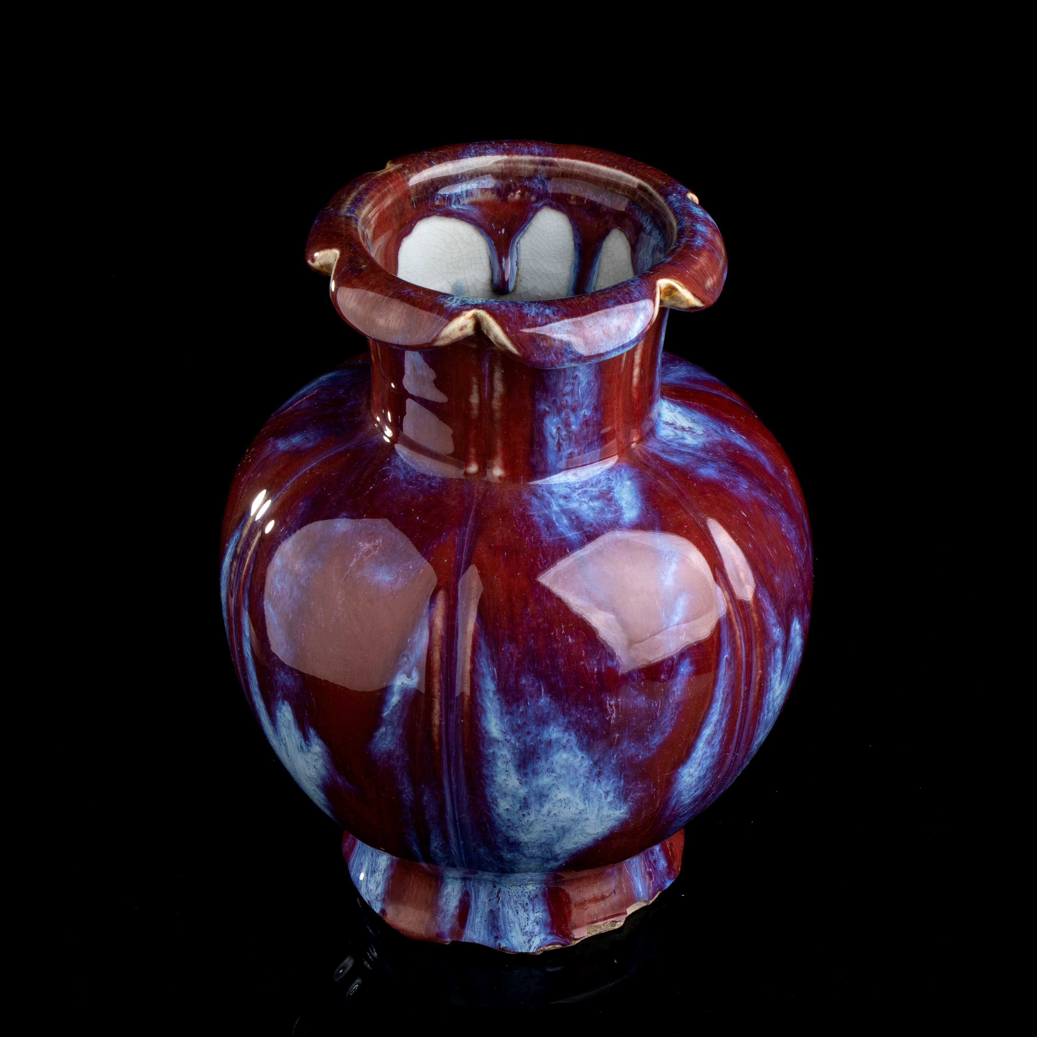 Vaso in Porcellana con Invetriatura Flambé