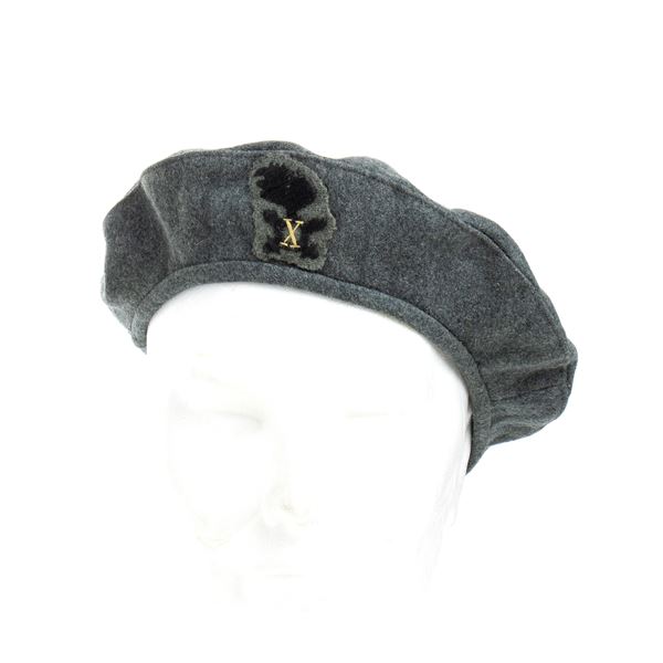 A scarce X arditi field cap