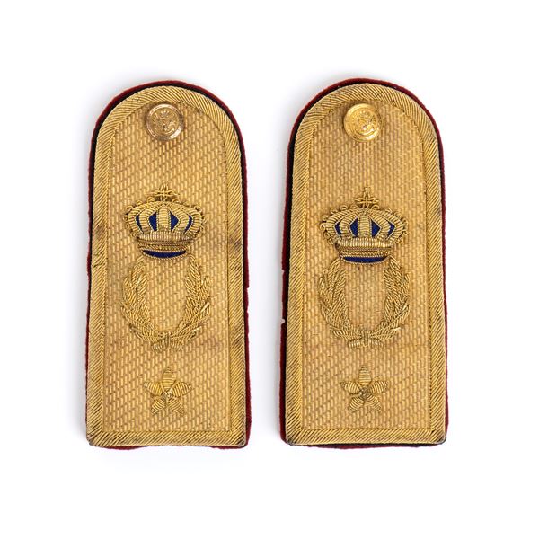 A pair of admiral's shoulder boards